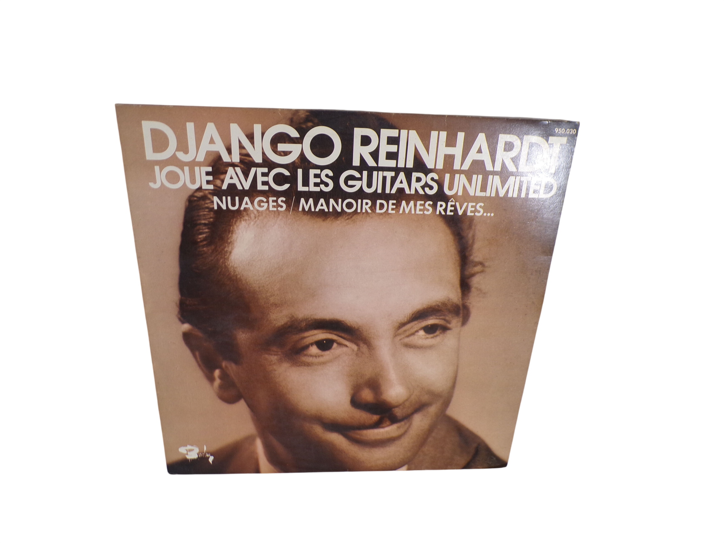 Acheter Vinyle Django Reinhardt Très bon état - 15,00 € Vinyle Django Reinhardt Très bon état - reconditionné disponible sur Label Emmaüs
